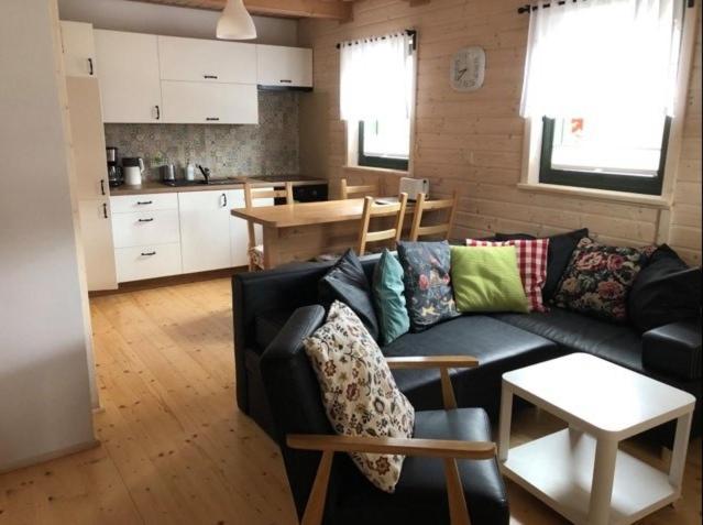 Szumimorze Appartement Rusinowo  Buitenkant foto